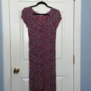 Floral Billabong maxi dress- Size M